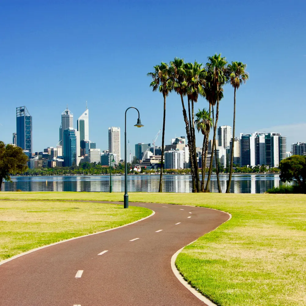 chemin avec vue sur Perth