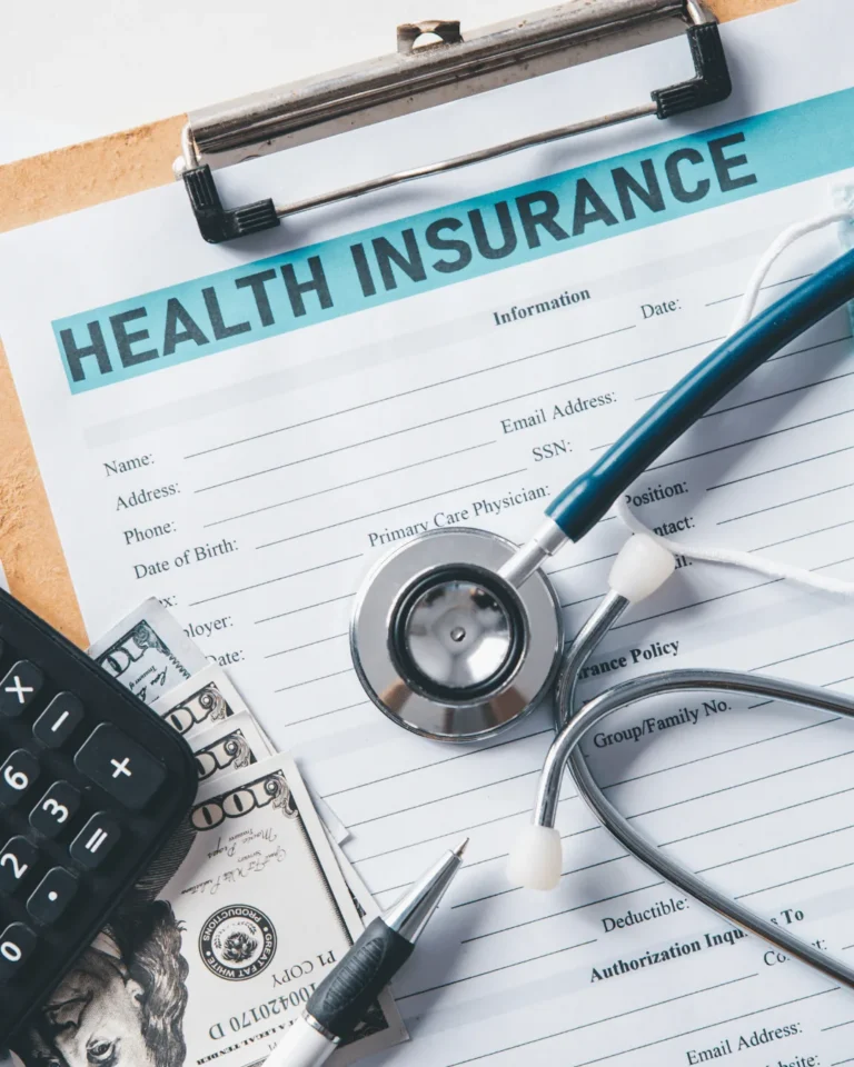 Contrat d'assurance santé et matériel médical