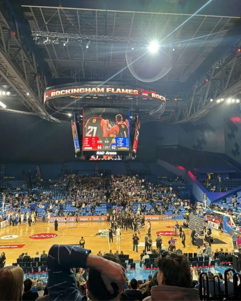 Match de Basketball à Perth